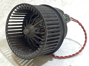 Ventilador soplador calentador Ford Kuga MK2 2019 1,5 gasolina EcoBoost AV6N-18456-BA/2012-19 - Imagen 1 de 10