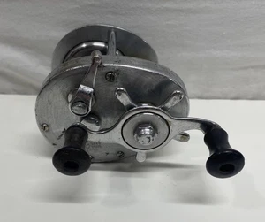 Vintage Shakespeare Service Nr. Angelrolle Modell FG Direct Drive RH von 1948 - Bild 1 von 5