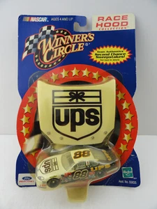 2001 Winners Circle Race Hood Collection 1/64 Dale Jarrett #88 UPS - Bild 1 von 6