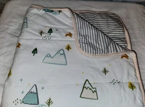 Cloud Island Mountain Tree Bunny Animals Baby Blanket White Cotton Quilted Hills - Picture 1 of 12