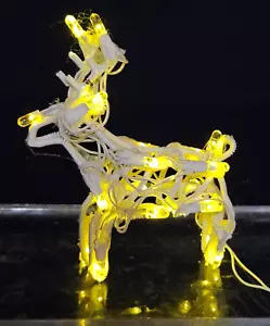 Vintage Lemax aufleuchtendes Rentier Weihnachtsdorf Miniatur funktioniert großartig 2 3/4 - Bild 1 von 8