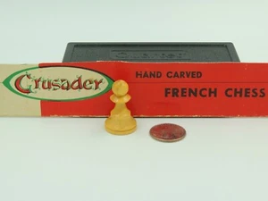 Crusader White Pawn Staunton Design Hand Carved Varnished Wood Vintage France - Picture 1 of 4