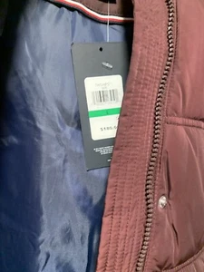 Tommy Hilfiger - Picture 1 of 3