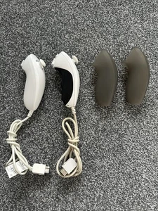 2 Nintendo Wii Nunchucks Not Tested with Silicone Case - Picture 1 of 6