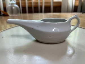 VINTAGE ANTIQUE INVALID FEEDER MADE IN CZECH-SLOV WHITE - Picture 1 of 6
