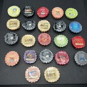 Yankee Candle Wax Tart Melt Retired New Sealed in Plastic - Pick One - Picture 1 of 8