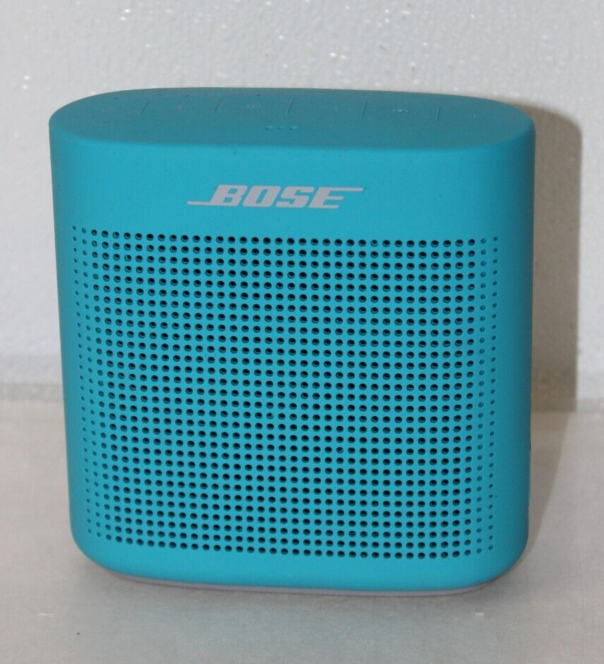 Universal Bose SoundLink Color II Audio Docks & Mini Universal Bose SoundLink Color II Audio Docks & Mini