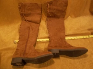 Woman's Size 6 Native American Style Knee High Boot - Picture 1 of 6