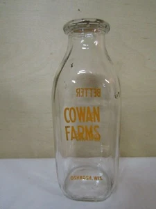 Vintage Cowan Farms Oshkosh WI One Quart Milk Bottle - Picture 1 of 5