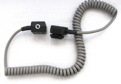 Nikon SC-17 TTL Sync Extension Cord - Image 1 of 2