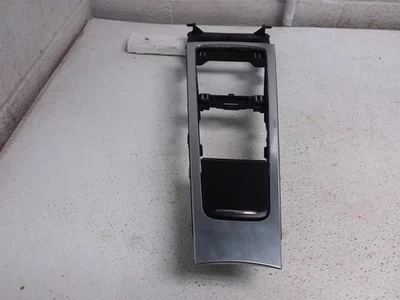 Porsche Boxster 2017 panel de acabado de consola central negro/plateado con bandeja de cenizas OEM Foto 1 de 4