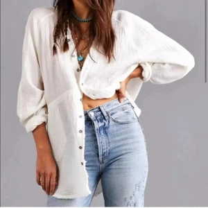 Nuevo Top Free People Summer Daydream Buttondown Ligero Manga Larga Grande - Imagen 1 de 14