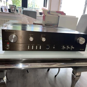 Grundig V1000 Verstärker Gute Zustand - Bild 1 von 6