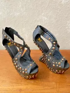 Black Suede Open Toe Gold Studded Ultra High Design Heels Size 6.5M - Picture 1 of 11