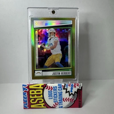 2022 Score Justin Herbert #136 Gold Zone /50 Los Angeles Chargers - Image 1 of 3