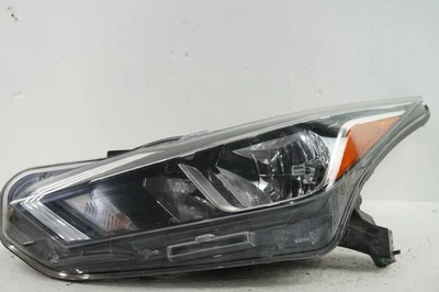 OEM | Faro halógeno Nissan Versa 2020-2022 (izquierdo/conductor) W1 Foto 1 de 4