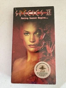 Species 2 (NEW SEALED VHS 1998) Natasha Henstridge, Michael Madsen, Alien - Picture 1 of 7