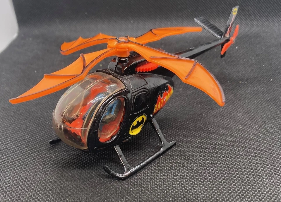 CORGI Full Size Vintage #925 Batcopter 1976-77 VERY NICE CONDITIONS SHIPS FREE! - Image 1 of 4