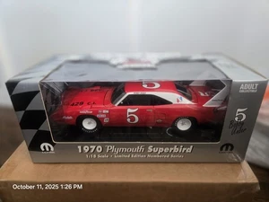 Winged Warriors 1970 Plymouth Superbird Bobby Unser #5 1:18 Ltd Ed ~ Mint - Picture 1 of 4