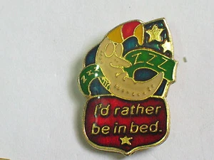 Man in the Moon Pin I'd rather be in bed - Picture 1 of 1