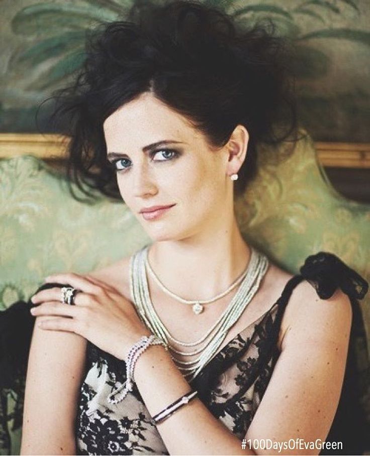 Tanya Roberts Nude Posing With The Lion 8x10 Picture Celebrity Print eBay