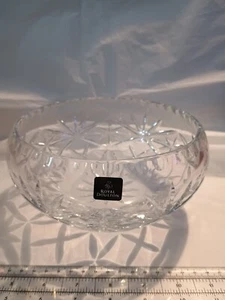 ROYAL DOULTON Lead Crystal Cut Glass Decorative Centrepiece Bowl - Picture 1 of 8
