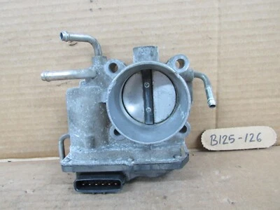 07 08 2009 Toyota Scion XB 2.4 unidad de control del cuerpo del acelerador del motor OEM 2203028070 Foto 1 de 4