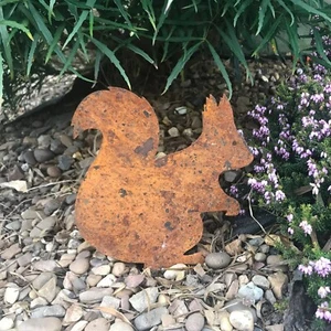 Adornos de patrón de conejo de jardín de acero rústico regalos de arte novedad conejo mascota oxidado - Imagen 1 de 2