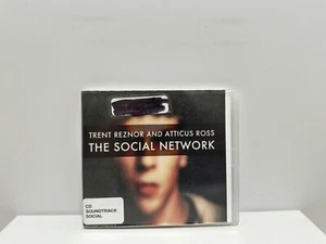 The Social Network Soundtrack by Trent Reznor & A. Ross (Audio CD, 2010) - Foto 1 di 4