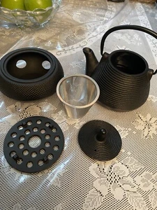 Tea Pot Set Cast Iron Kettle With Strainer And Charcoal Pot Home Outdoors - Picture 1 of 2