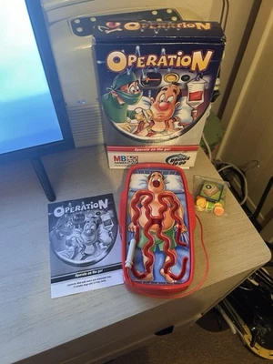 Operation Game Travel To Go by MB Games 2005 ~ 'Operate on the Go!' | Complete - Image 1 of 4