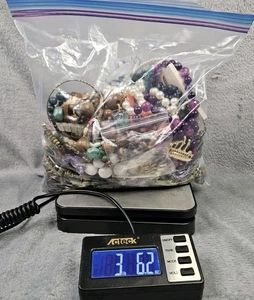 Über 3 Pfund Vintage Trödel Schmuck Konvolut Ernte Handwerk Reparatur  - Bild 1 von 8