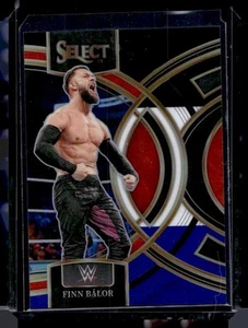 Panini Select WWE #197 2024 Finn Balor Black and Blue Prizms #/399 - Imagen 1 de 2