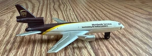 VINTAGE 2000 MATCHBOX DC -10 UPS WORDLWIDE SERVICES DIECAST METAL JET - Picture 1 of 5