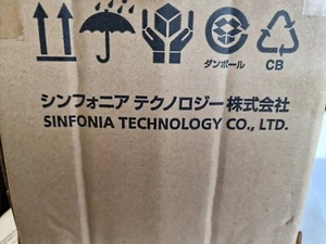 SINFONIA TECHNOLOGY AC SERVO MOTOR BM-0130-003 - Picture 1 of 4