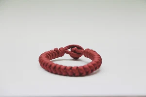 End Knot Bracelet - Picture 1 of 3