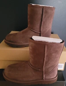 NUEVA BOTA UGG AUTÉNTICA KIDS' CLASSIC II "CEDRO QUEMADO" US 3 - Imagen 1 de 4