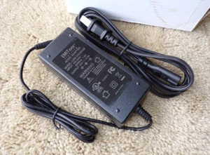 Adaptateur secteur pour Emitever Lighting modèle LX60-240250-D8 @c2 - Photo 1/10
