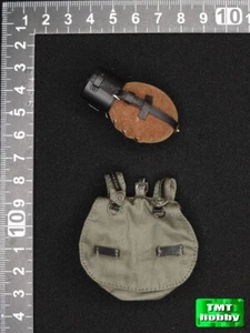 1:6 Scale DID D80177 WWII German Flammenwerfer Joerg - Bread Bag & Canteen - Picture 1 of 2