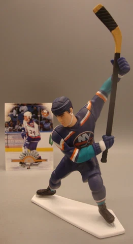 1998 LOOSE STARTING LINEUP FIGURE BRYAN BERARD NEW YORK ISLANDERS Cover
