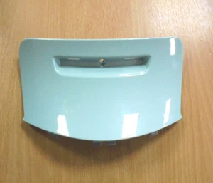 Vespa Primavera / Sprint 2013-2023 Green Spark Plug Inspection Door Panel 673619 - Picture 1 of 4