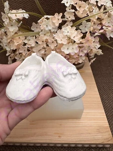 Baby girl connected Shoes shoe handmade Silicone mold for Fondant-Resin-crafts. - Picture 1 of 8
