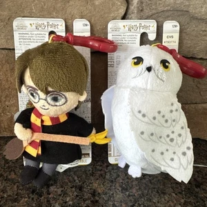2x Harry Potter's Hedwig El Búho Llavero CLIP ON Mago Peluche Juguete Coleccionable - Imagen 1 de 4