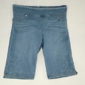 Chicos Perfect Stretch Capri Pedal Pushers Stretch Denim W/Embroidery Sz 3 - Picture 1 of 10