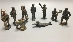 9 Vintage Lead Navy Sailor & Army Solder Figures Manoil/Barclay For Restoration - Picture 1 of 11