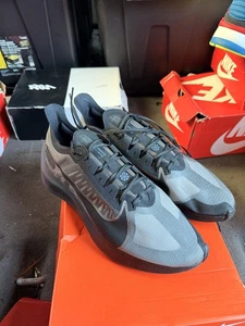 Nike Zoom Gravity Herren Größe 12 schwarz grau individuell BQ3202-004 - Bild 1 von 5