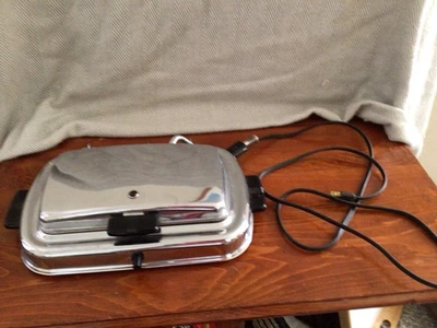 Parrilla para sándwich Westinghouse vintage Foto 1 de 4