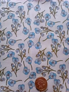 ROS K - pansies - Liberty Tana Lawn cotton approx 44 x 30 cm - Picture 1 of 2