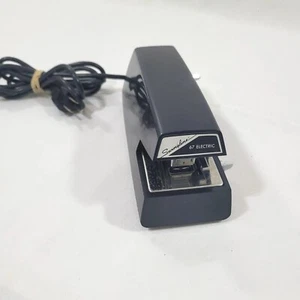 Swingline Electric Stapler 67 Heavy Duty 20 Sheet Capacity Black Tested - Picture 1 of 5