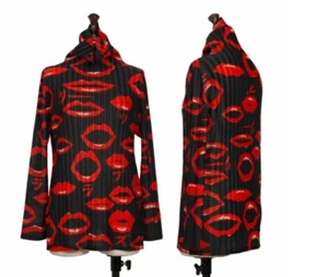 Pleats Please Issey Miyake Turtleneck Top Lip Design Black Red Size 03 L - Picture 1 of 8